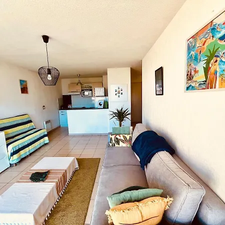 Charming T2 With Open Views, Heart Of Chartrons Apartment