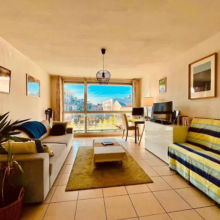 Charming T2 With Open Views, Heart Of Chartrons Apartment